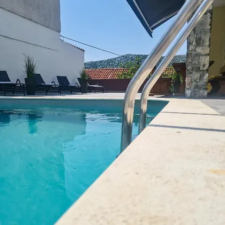 Natura With Swimming Pool, Jacuzzi And Sauna Crikvenica