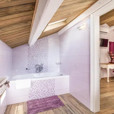 Natura With Swimming Pool, Jacuzzi And Sauna Villa Crikvenica